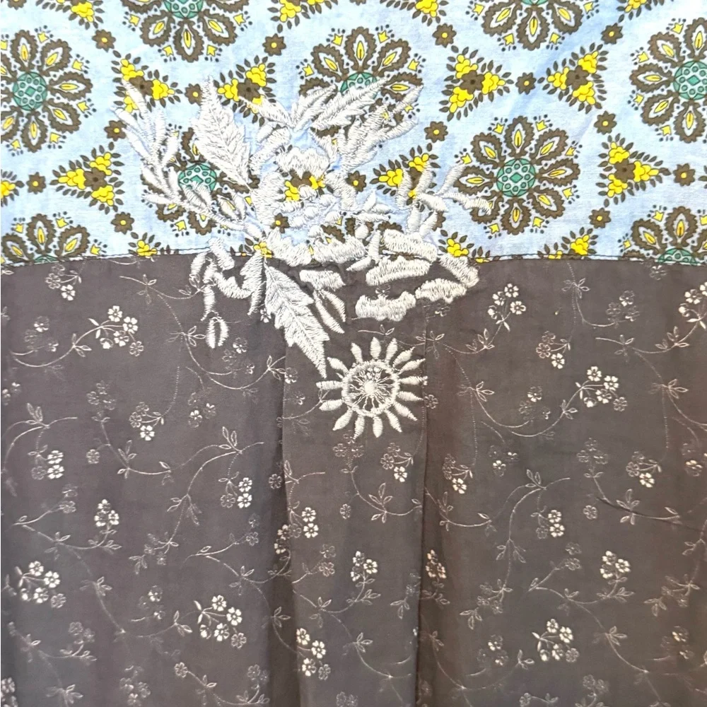 Sundance Blue Floral/Embroidered Western Shirt - Picture 4 of 5